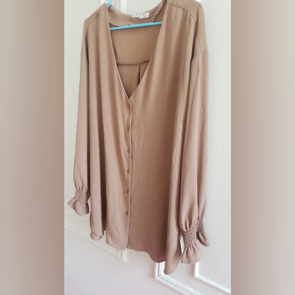 Plus Size Beautful Long sleeve V-Neck top